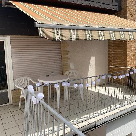 Schönes Ferienhaus&Monteurzimmer direkt in Lich, ruhige&zentrale Lage Exterior foto