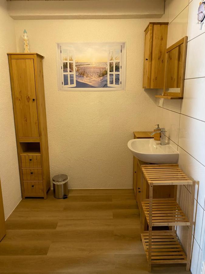 Schönes Ferienhaus&Monteurzimmer direkt in Lich, ruhige&zentrale Lage Exterior foto