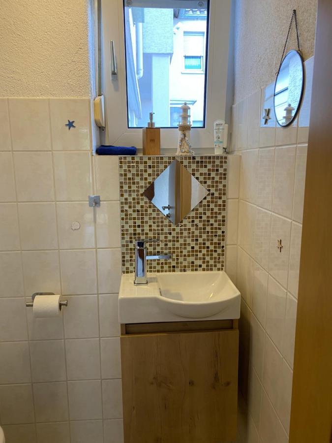 Schönes Ferienhaus&Monteurzimmer direkt in Lich, ruhige&zentrale Lage Exterior foto